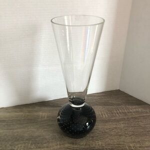 Vtg Hand Blown Glass Vase with Black Base with Controlled Bubbles